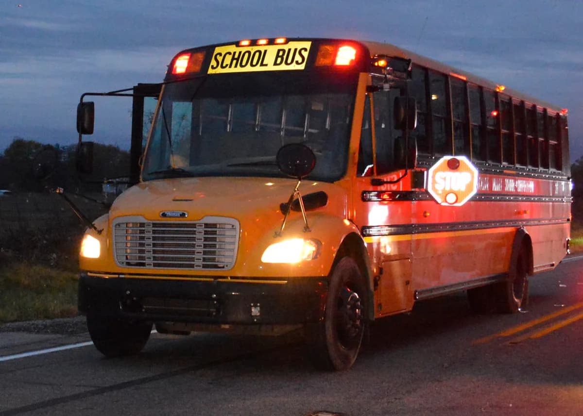 Detroit gives 150 students at 4 high schools free Lyft rides ahead of Oct. 7 Count Day