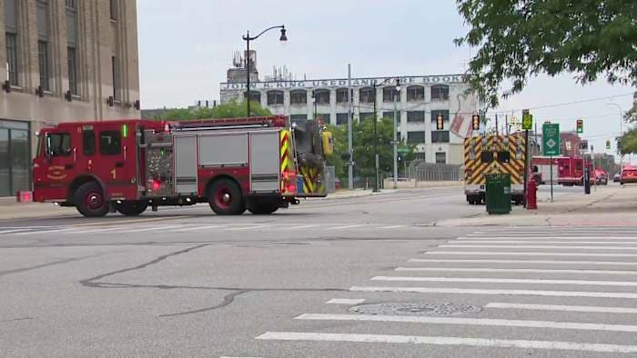 Old Bottle of Picric Acid and Antimonium Sulphuratum Pulled From Detroit's John King Books