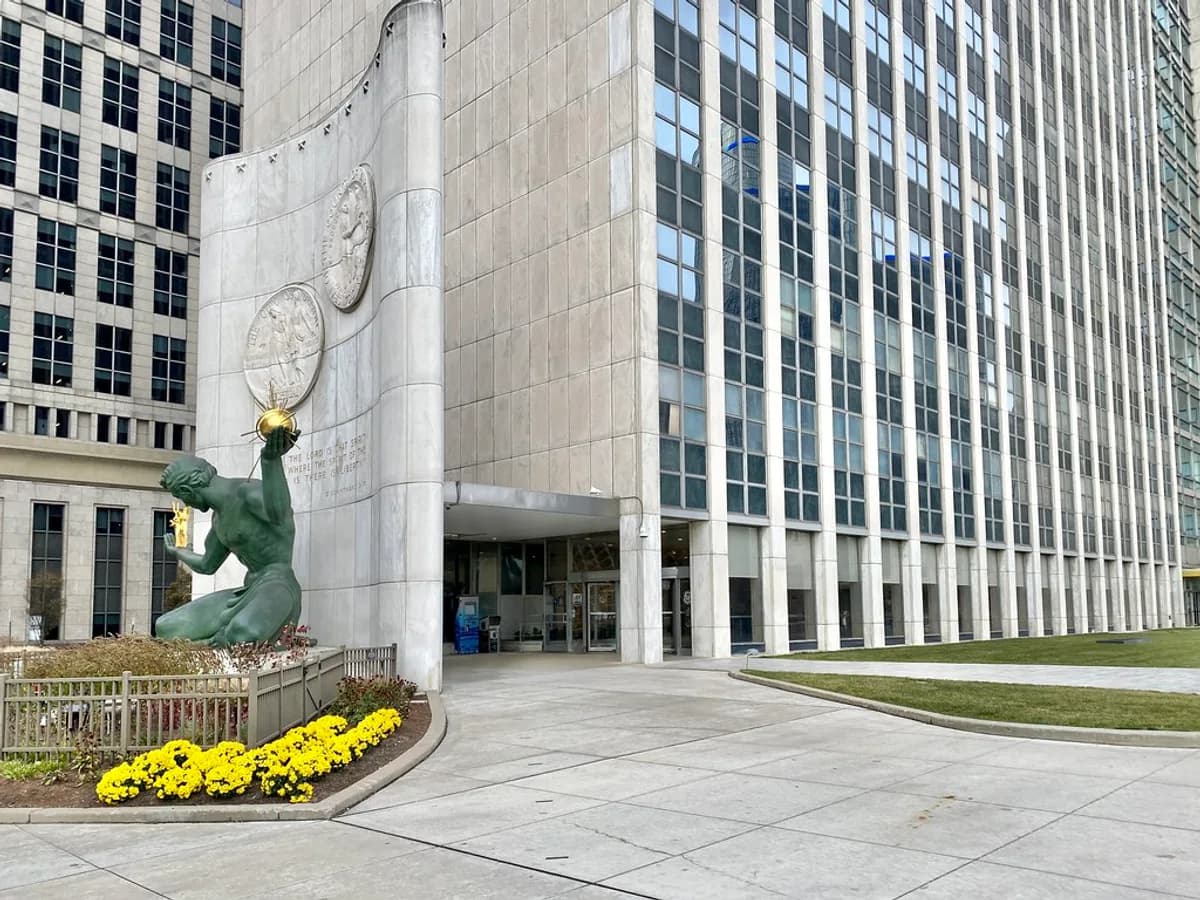 Detroit man charged after threatening Mayor Mary Sheffield at Municipal Center and police headquarters